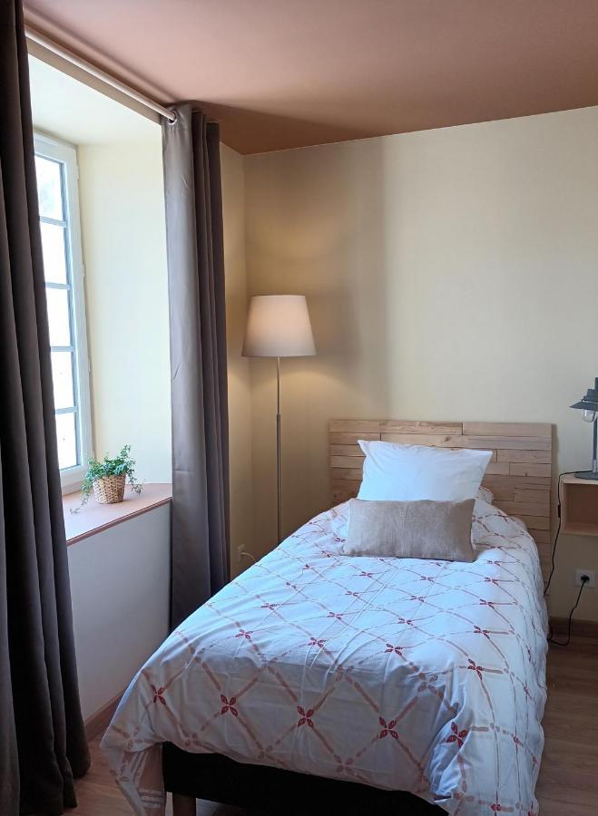 Manoir De Pierreville Audouville-la-Hubert Esterno foto